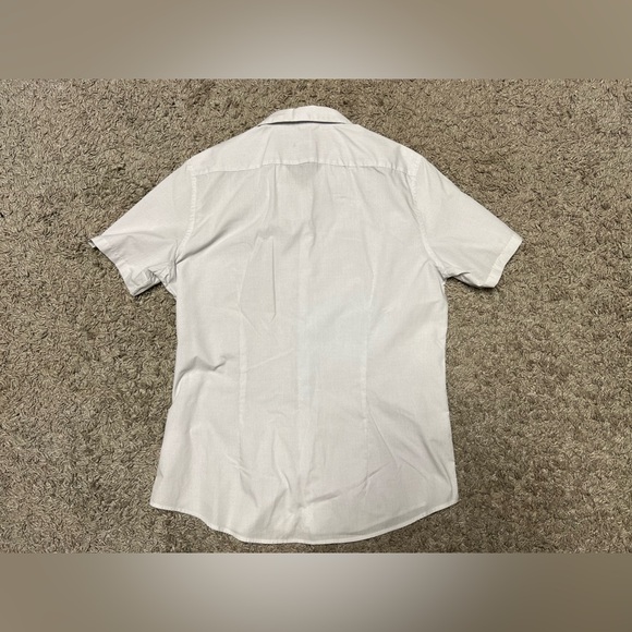 H&M, Men’s Slim Fit Polkadot Casual Button Down Shirt, US Size: L - Picture 5 of 6